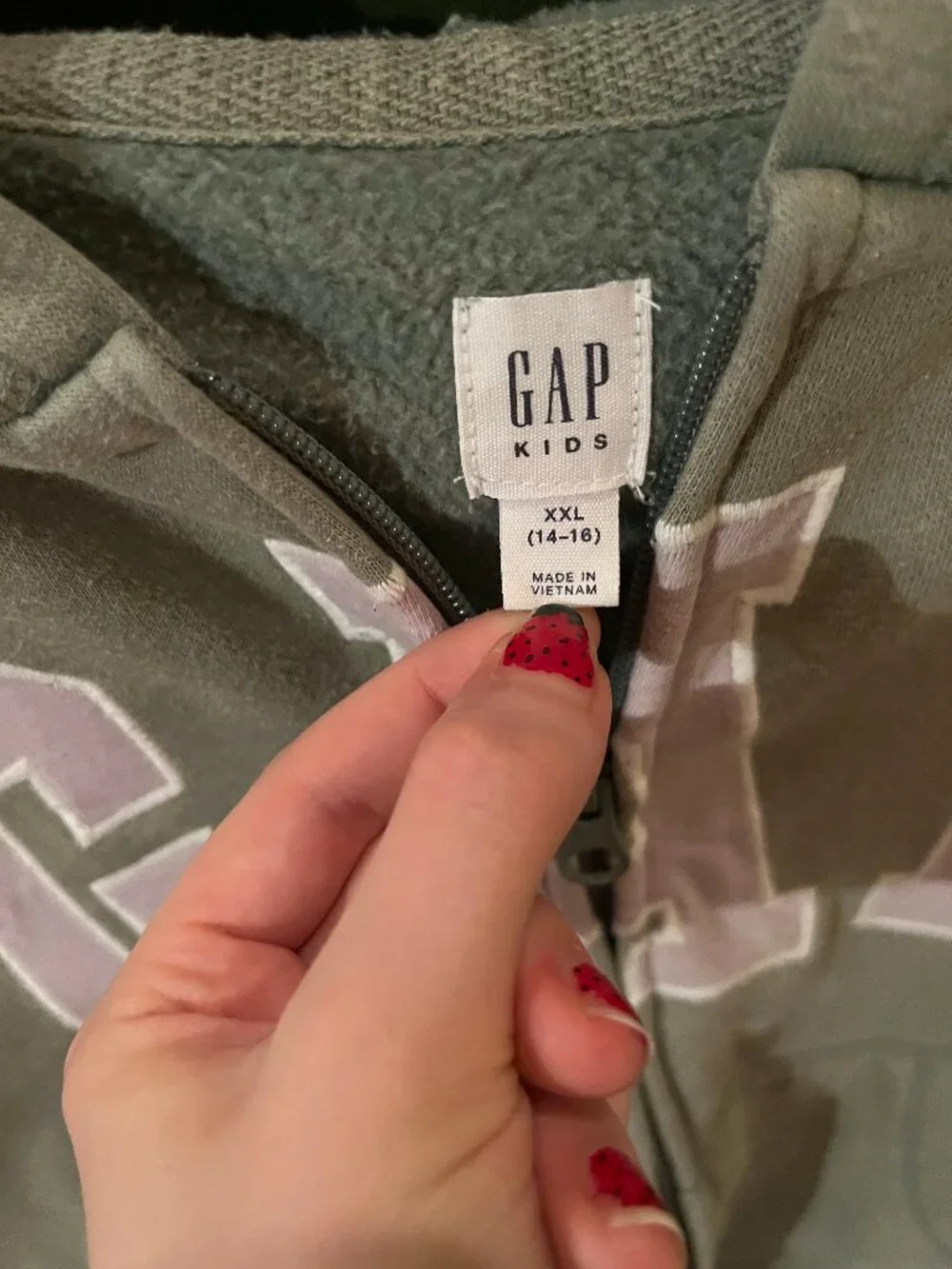 GAP kids zip-up hooded sweatshirt, excellent condition